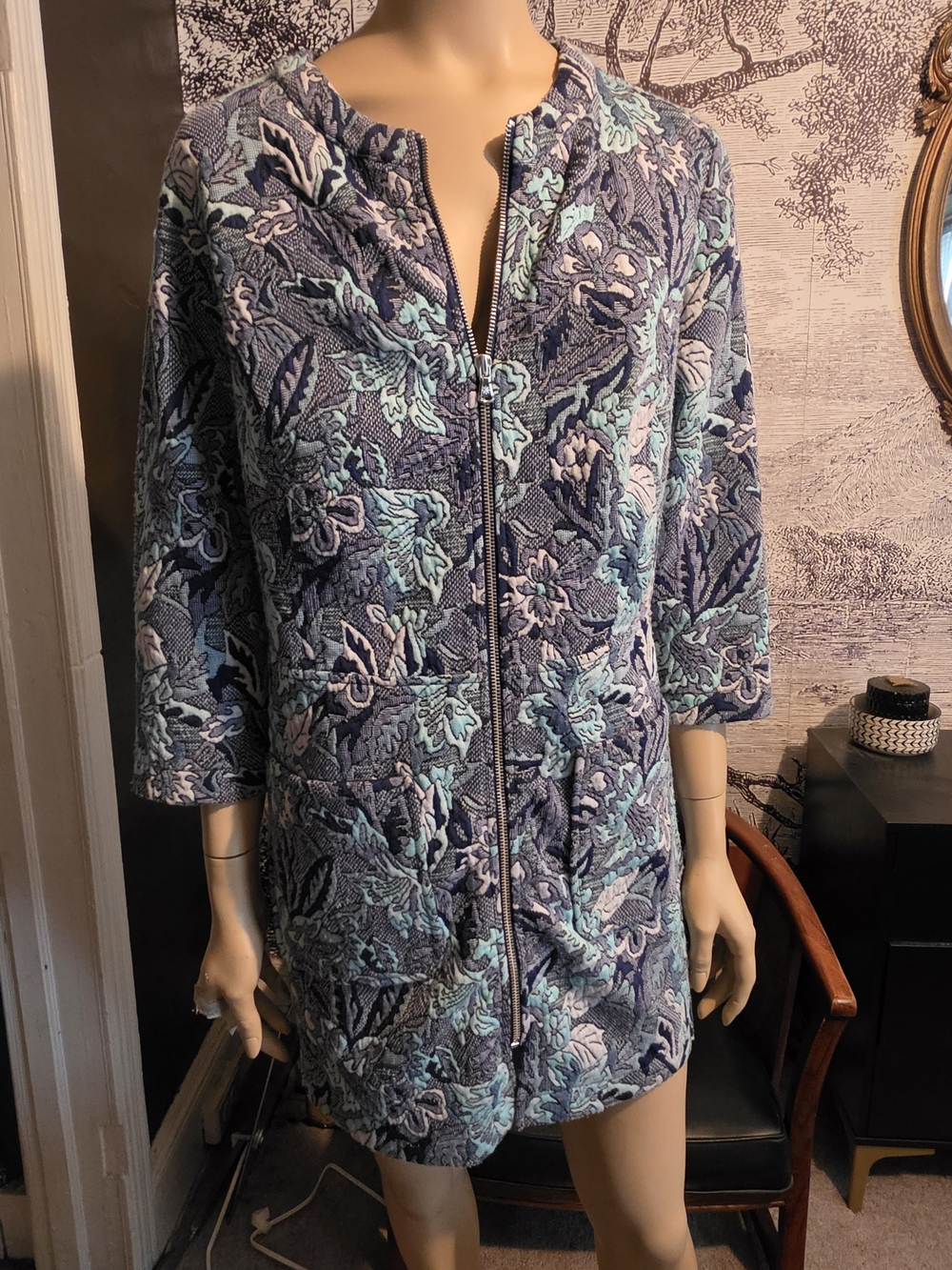 Isaac Mizrahi Live! Textured Floral Zip Cardigan Jacket - Size S